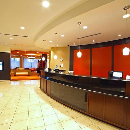 Courtyard By Marriott Mississauga-Airport Corporate Centre West Hotell Eksteriør bilde