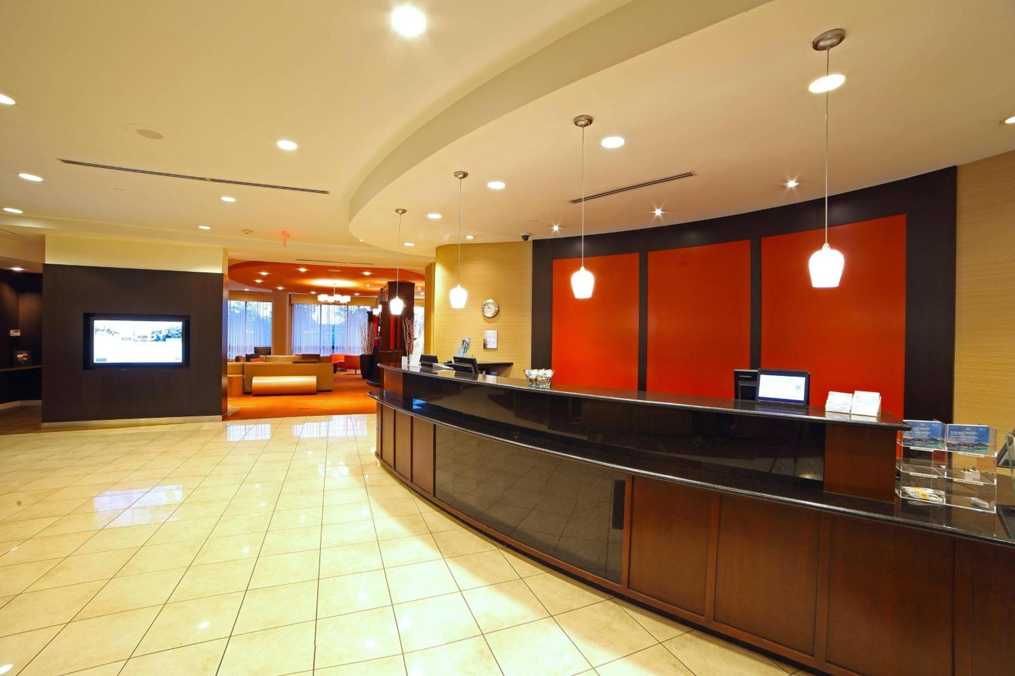 Courtyard By Marriott Mississauga-Airport Corporate Centre West Hotell Eksteriør bilde