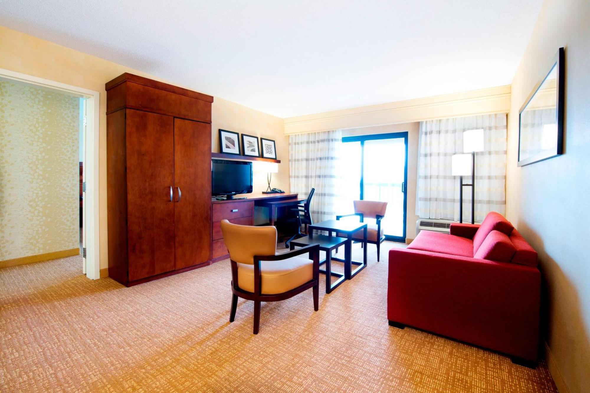 Courtyard By Marriott Mississauga-Airport Corporate Centre West Hotell Eksteriør bilde