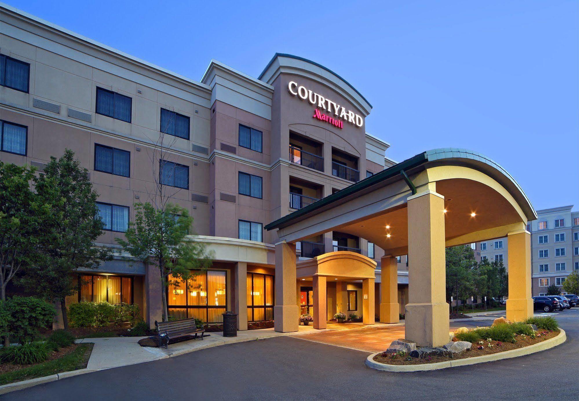 Courtyard By Marriott Mississauga-Airport Corporate Centre West Hotell Eksteriør bilde